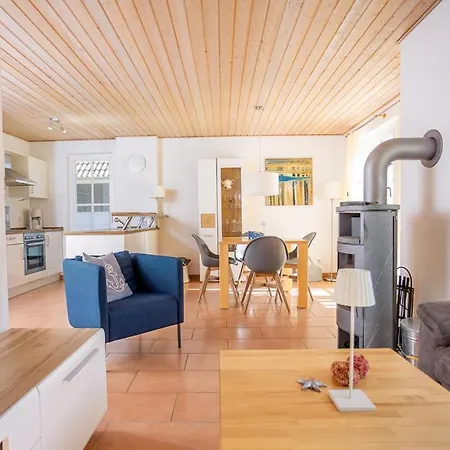 Apartamento Seemannsgarn - Tolle Erdgeschosswohnung Mit Kaminofen Fuer Bis Zu 4 Personen - Haustiere Herzlich Willkommen