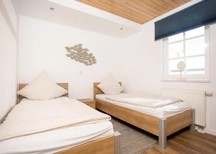 Seemannsgarn - Tolle Erdgeschosswohnung Mit Kaminofen Fuer Bis Zu 4 Personen - Haustiere Herzlich Willkommen Апартаменты *